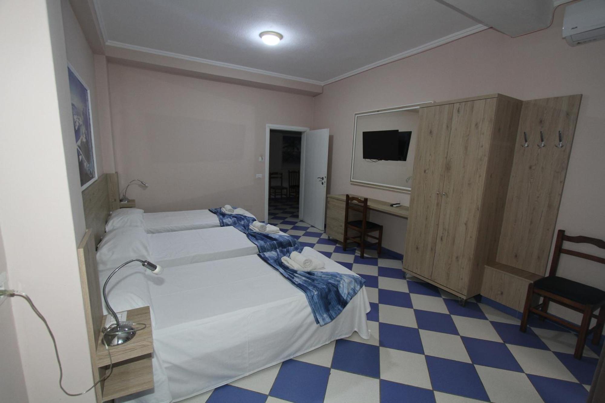 Kompleksi Eli Guest House Durres Bagian luar foto