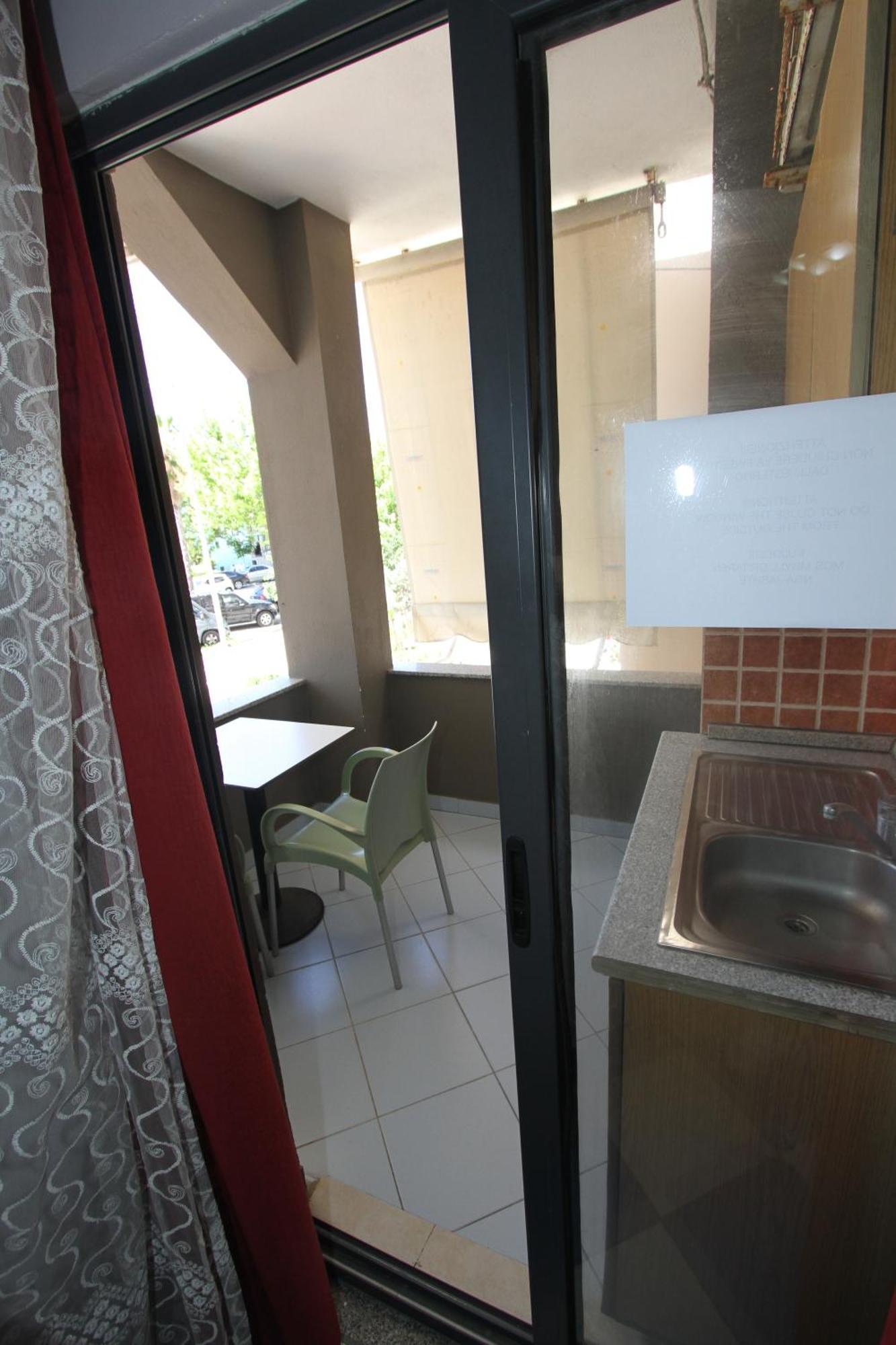 Kompleksi Eli Guest House Durres Bagian luar foto